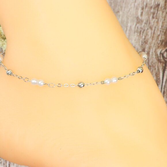 Dainty Anklet for Women – Elegant Everyday Jewelry & Perfect Gift | MLCRC2141 - Picture 8 of 10
